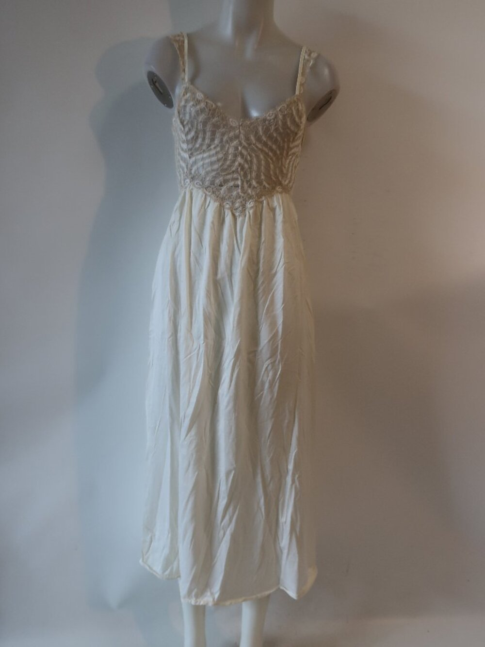 Womens Hanro Cream (Item- 51) Cotton Lace Bodice Nightgown XS